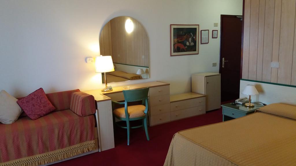 Hotel Majestic Lido di Jesolo Luaran gambar